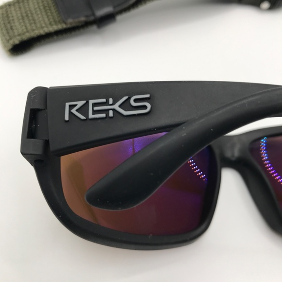 Outdoor Adventure Lot Casio Forester & Reks Sunglasses Wrap Around New Battery - Picture 4 of 12